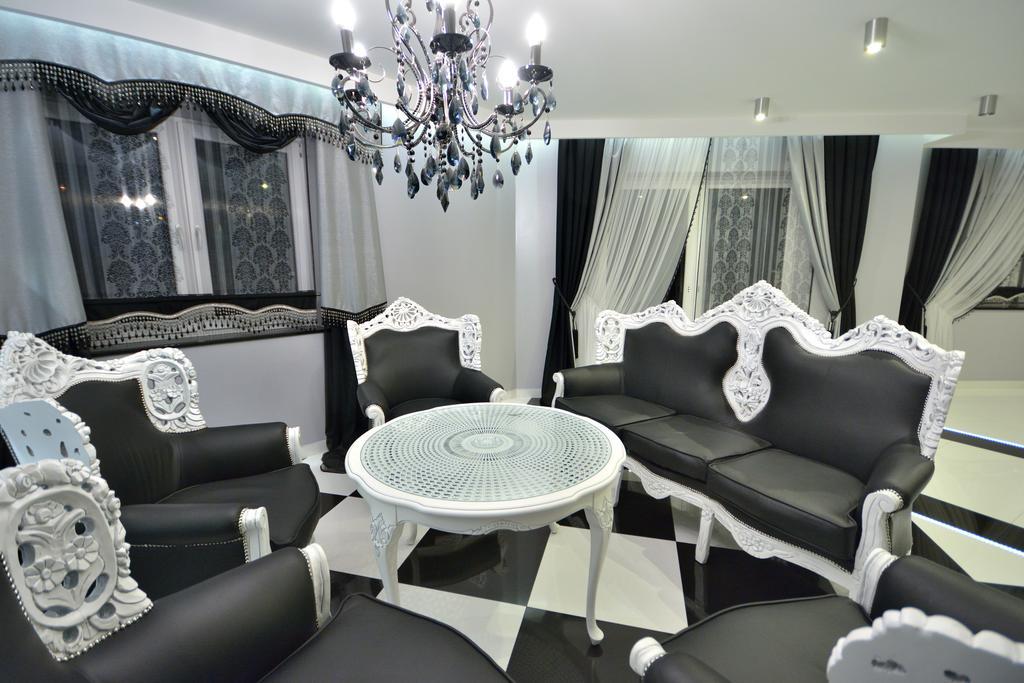 Api IV Zakopane Bed & Breakfast Bagian luar foto
