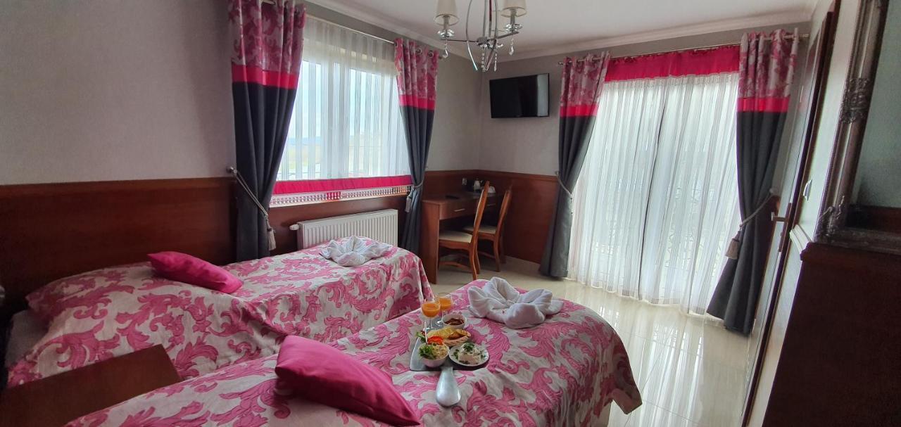 Api IV Zakopane Bed & Breakfast Bagian luar foto