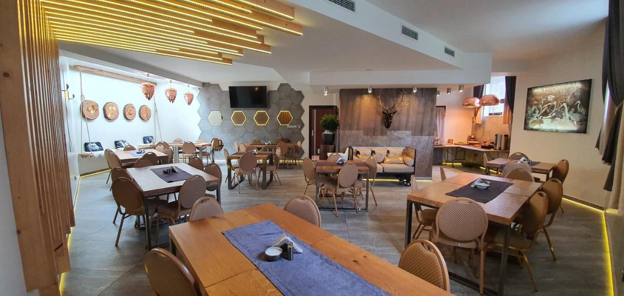 Api IV Zakopane Bed & Breakfast Bagian luar foto